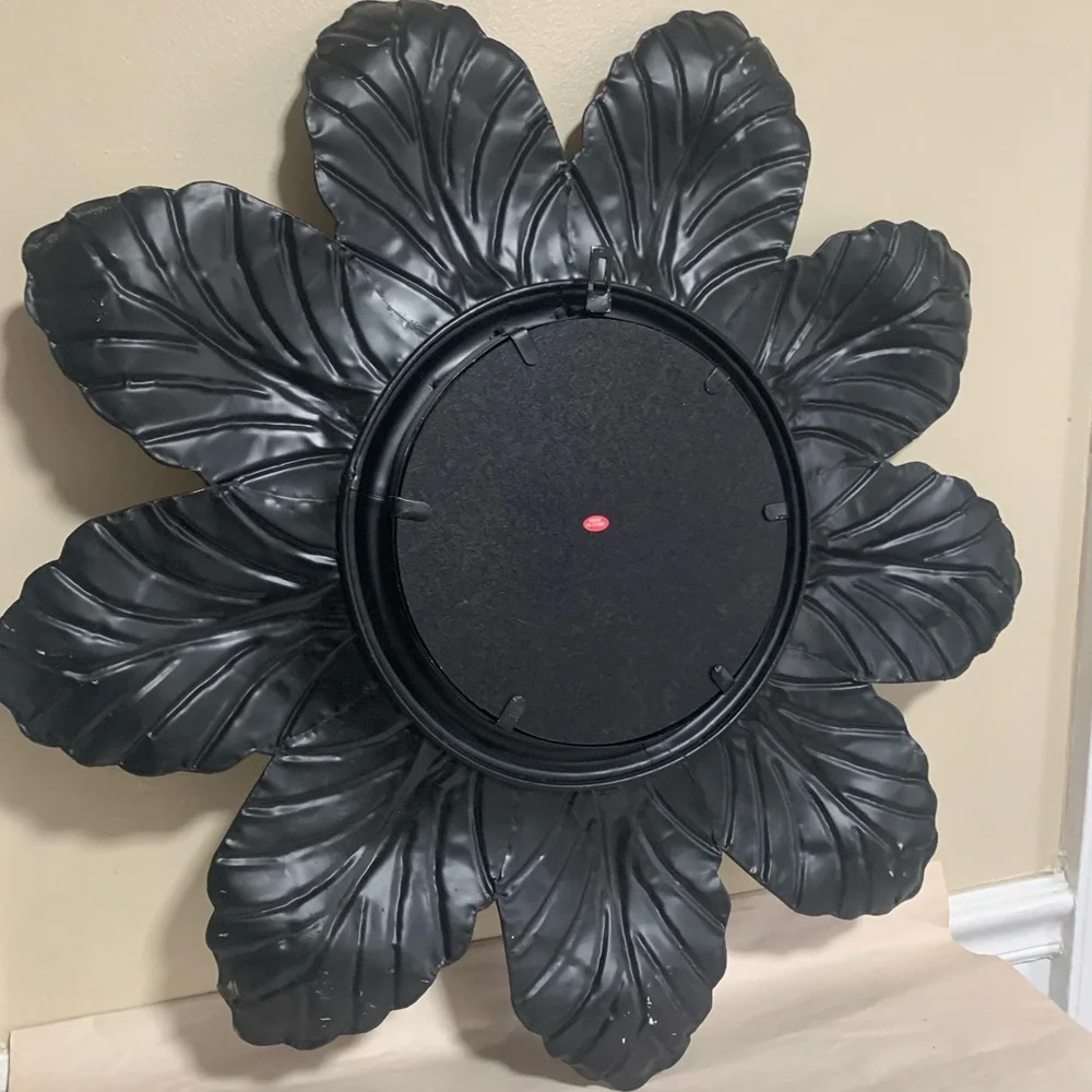 25” Metal Leaf Sunburst Wall Mirror Rustic Bronze Floral Frame Decor Sunflower